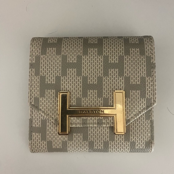 Halston and Tommy Hilfiger wallet - Picture 4 of 7